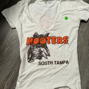 Sexy Hooters V-neck (A26)